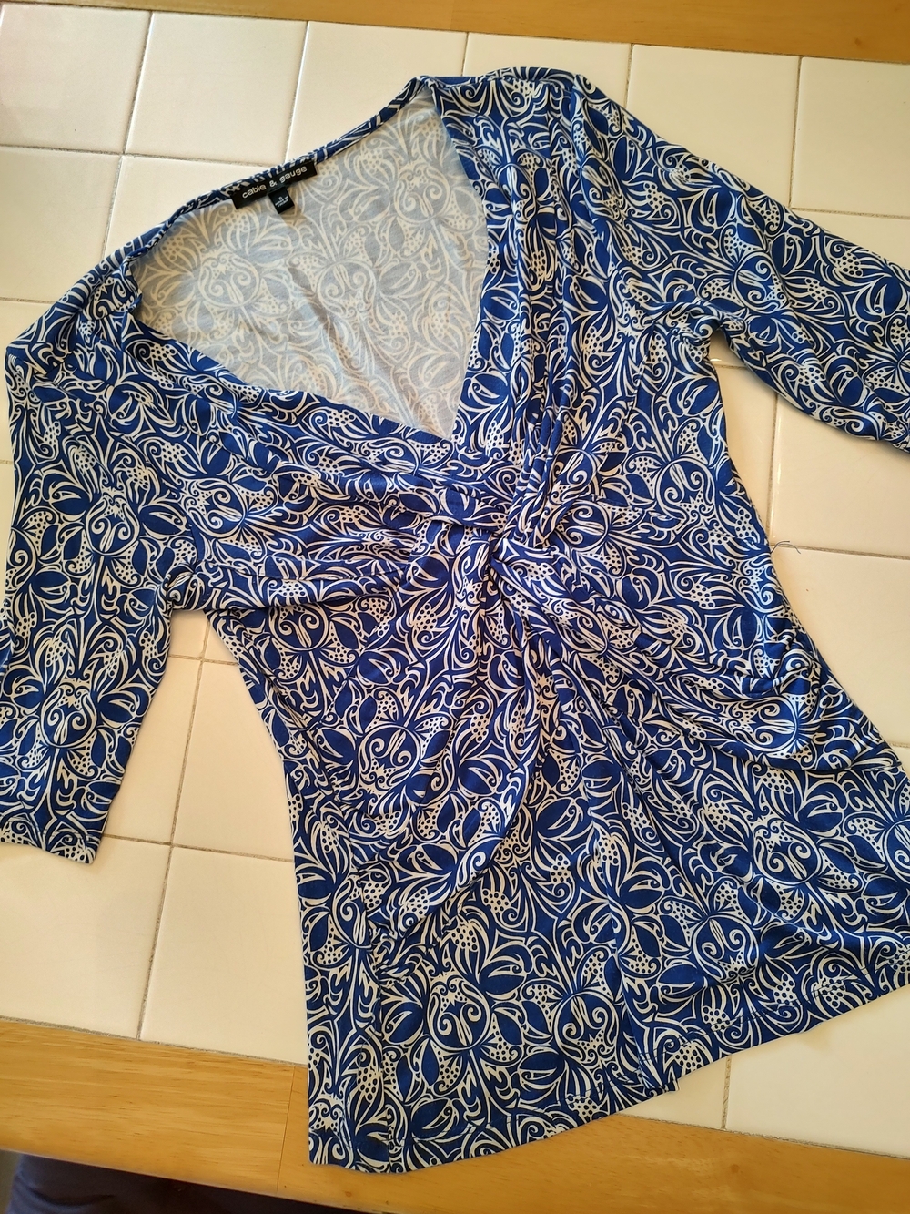 Cable & Gauge Blue and White Twist-Front Blouse